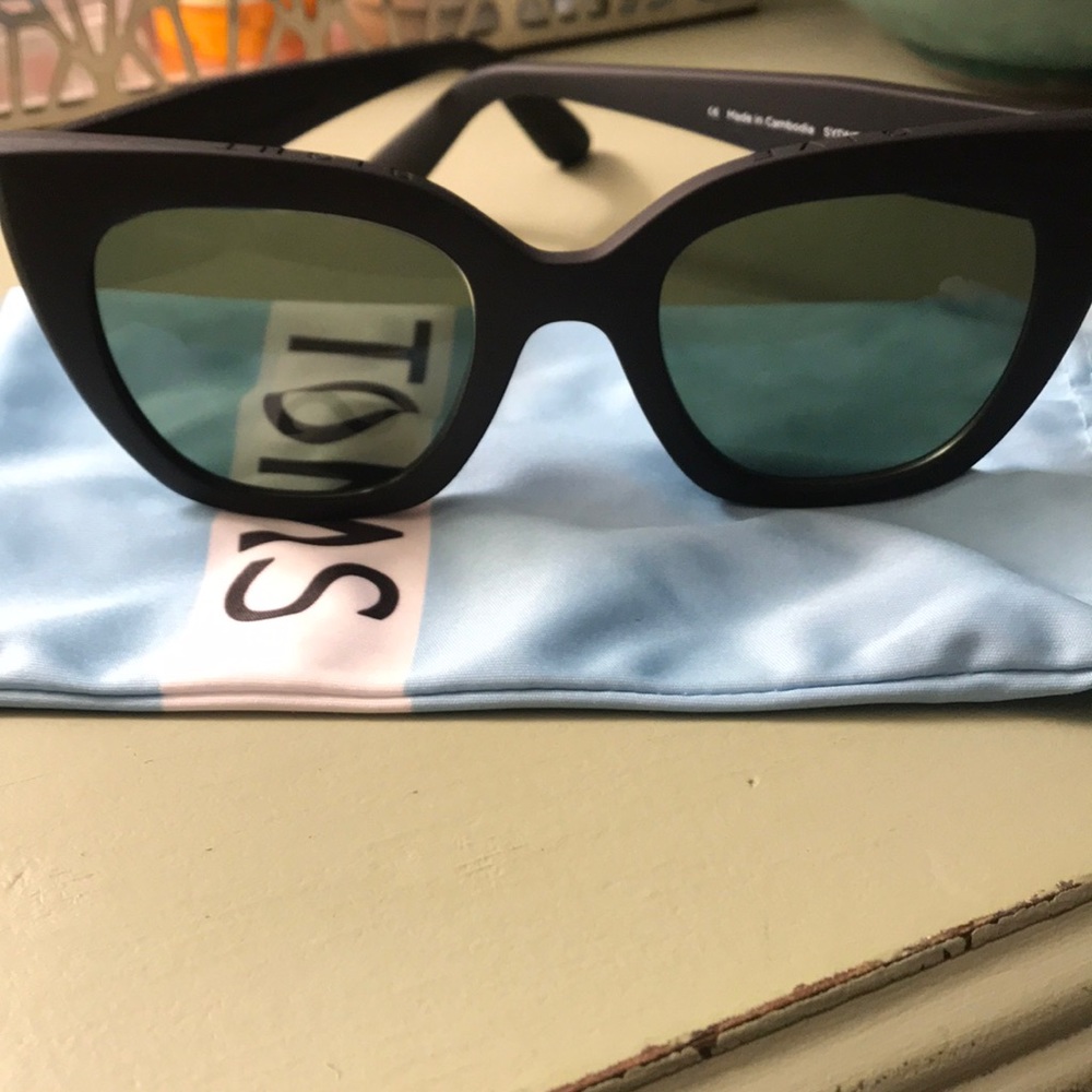 Toms Sunglasses
